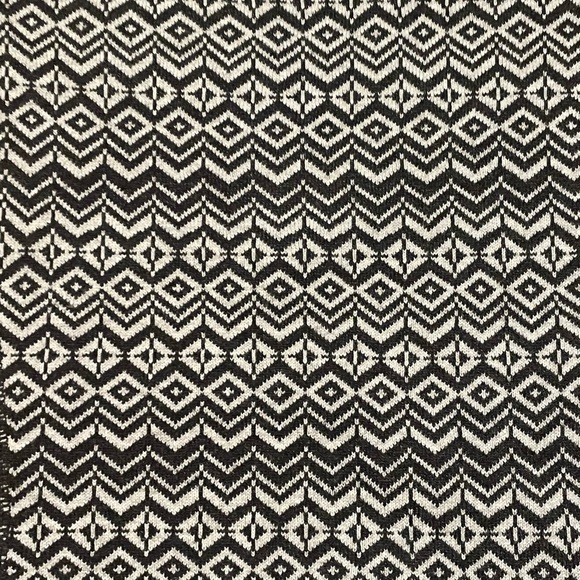 Aspen Dark Gray Patterned Women's Sweater XS - Picture 9 of 9